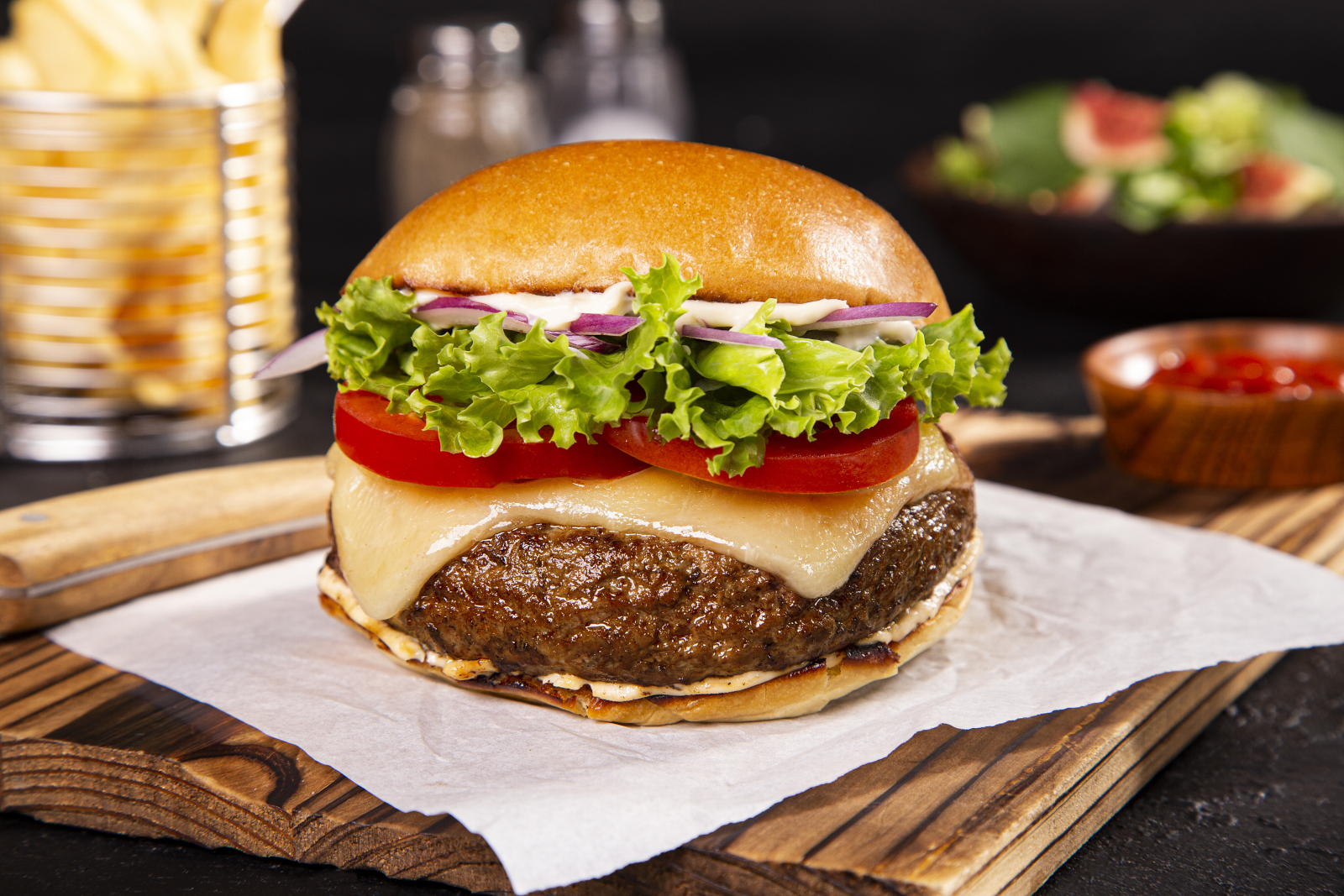 Hambúrguer Clássico